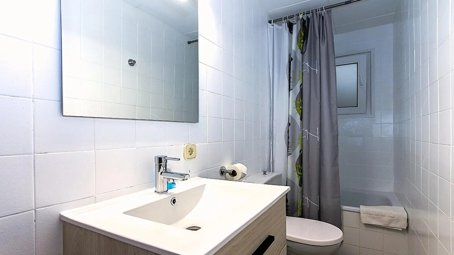 Apartment Arena - Lloret De Mar Spain
